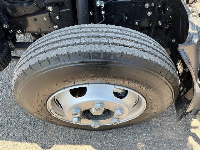 いすゞエルフクレーン4段小型（2t・3t）[写真32]