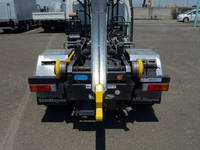 三菱ふそうキャンターコンテナ専用車小型（2t・3t）[写真15]