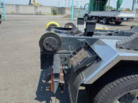 三菱ふそうキャンターコンテナ専用車小型（2t・3t）[写真09]