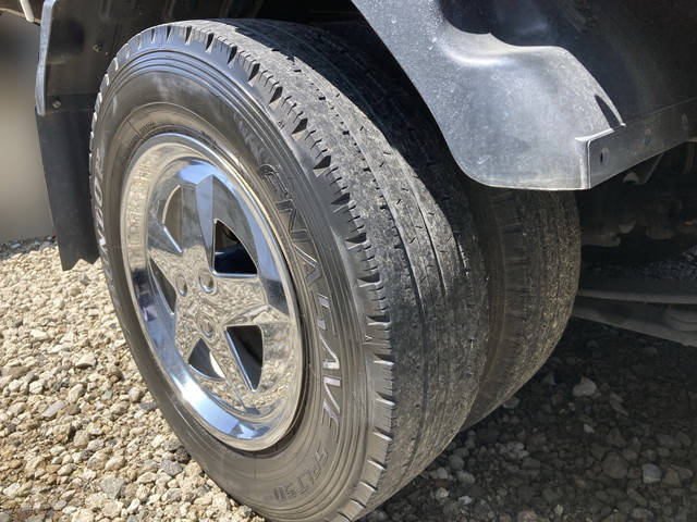 いすゞエルフ平ボディ小型（2t・3t）[写真14]