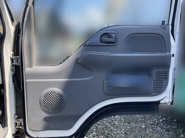 いすゞエルフ平ボディ小型（2t・3t）[写真24]