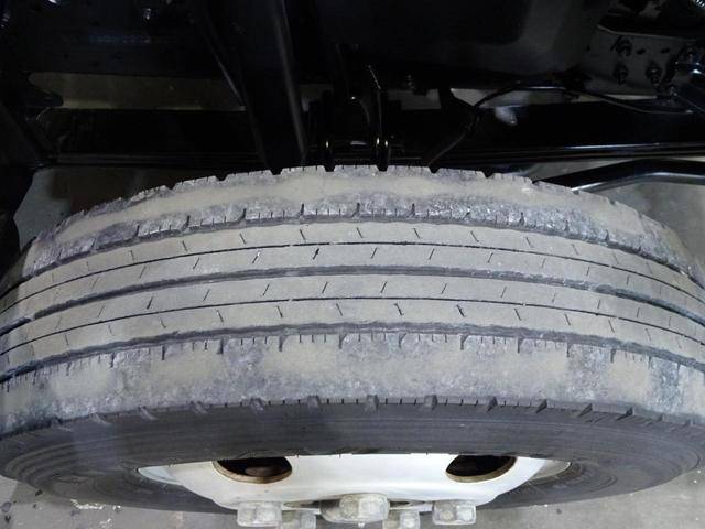 日野デュトロパネルバン小型（2t・3t）[写真21]