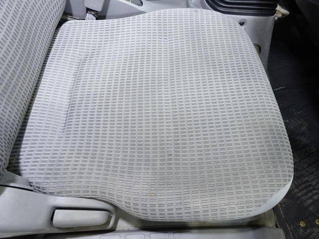 日野デュトロパネルバン小型（2t・3t）[写真27]