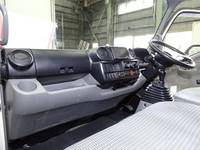 日野デュトロパネルバン小型（2t・3t）[写真31]