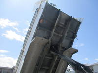 日産クオンダンプ大型（10t）[写真16]