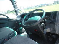 いすゞエルフアルミブロック小型（2t・3t）[写真29]