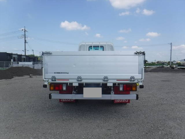 いすゞエルフアルミブロック小型（2t・3t）[写真09]