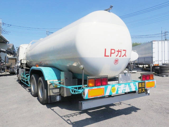 いすゞギガタンク車（タンクローリー）大型（10t）[写真02]