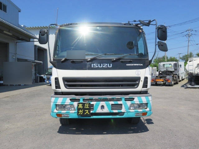 いすゞギガタンク車（タンクローリー）大型（10t）[写真06]