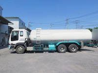 いすゞギガタンク車（タンクローリー）大型（10t）[写真07]