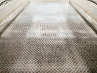 いすゞエルフ冷凍車（冷蔵車）小型（2t・3t）[写真21]