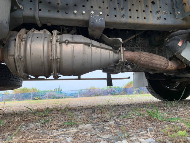 いすゞエルフ冷凍車（冷蔵車）小型（2t・3t）[写真27]