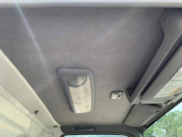 いすゞエルフ冷凍車（冷蔵車）小型（2t・3t）[写真10]