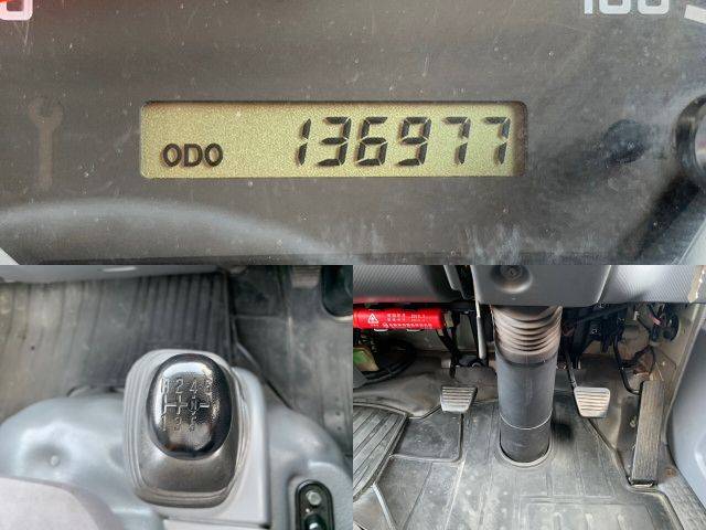 いすゞエルフ冷凍車（冷蔵車）小型（2t・3t）[写真16]