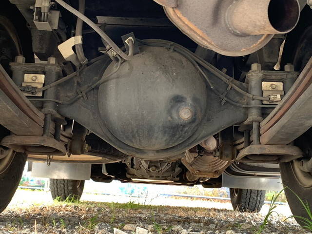 いすゞエルフ冷凍車（冷蔵車）小型（2t・3t）[写真29]