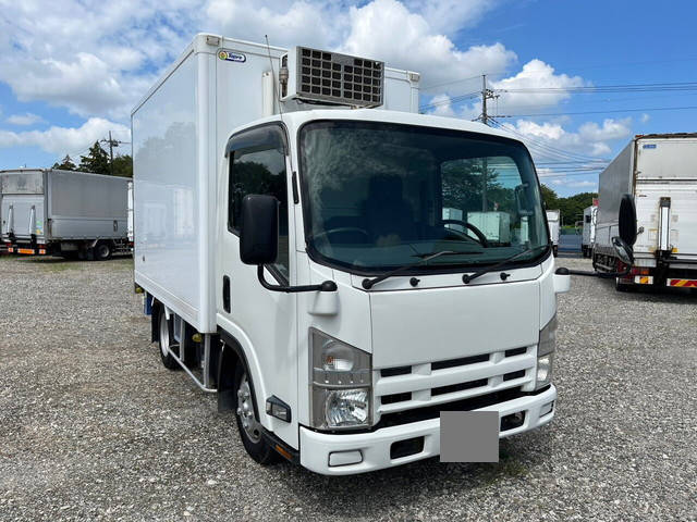 いすゞエルフ冷凍車（冷蔵車）小型（2t・3t）[写真03]