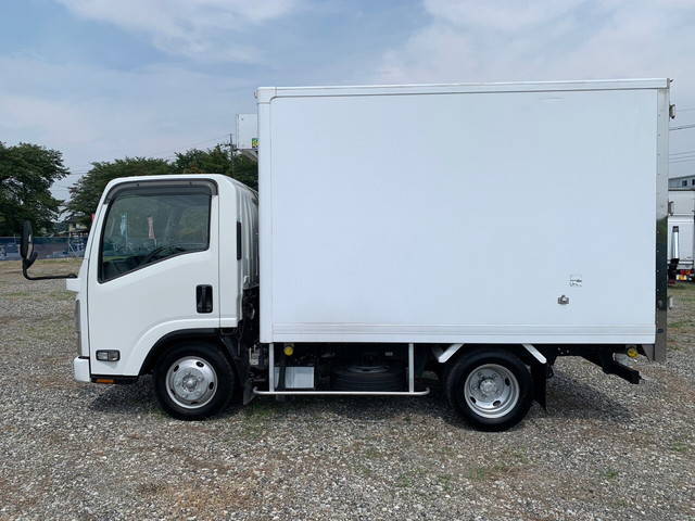 いすゞエルフ冷凍車（冷蔵車）小型（2t・3t）[写真04]