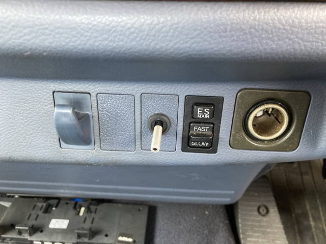 日野レンジャーセーフティローダー中型（4t）[写真29]