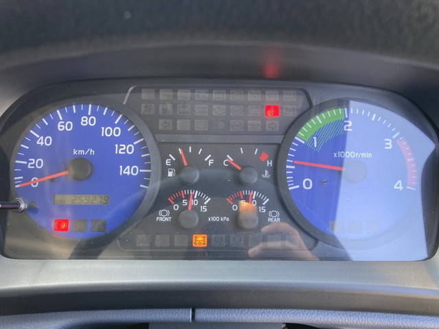 日野レンジャーセーフティローダー中型（4t）[写真32]