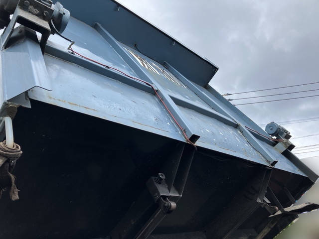 いすゞフォワードダンプ中型（4t）[写真09]