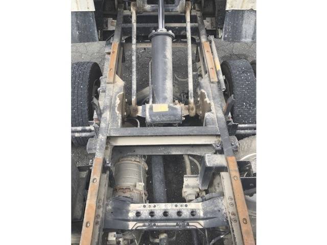 いすゞフォワードダンプ中型（4t）[写真19]