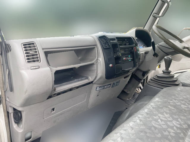 トヨタトヨエースレッカー車小型（2t・3t）[写真27]