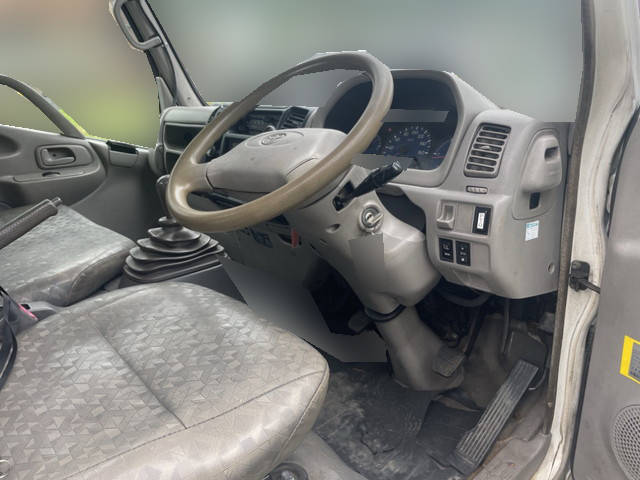 トヨタトヨエースレッカー車小型（2t・3t）[写真28]