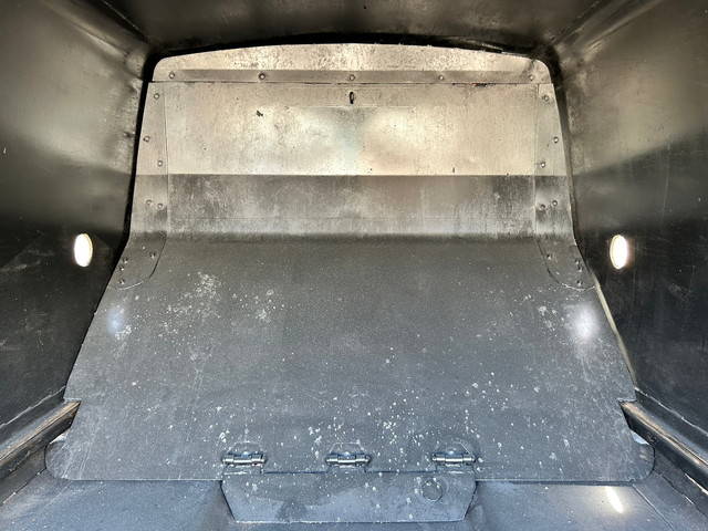 日野デュトロパッカー車（塵芥車）小型（2t・3t）[写真10]