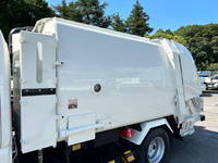 日野デュトロパッカー車（塵芥車）小型（2t・3t）[写真15]