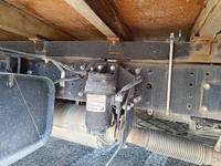 三菱ふそうキャンター平ボディ小型（2t・3t）[写真11]