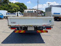 三菱ふそうキャンター平ボディ小型（2t・3t）[写真06]