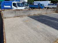 三菱ふそうキャンター平ボディ小型（2t・3t）[写真09]