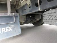 いすゞフォワードアルミウイング増トン（6t・8t）[写真11]