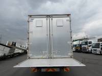 いすゞフォワードアルミウイング増トン（6t・8t）[写真14]