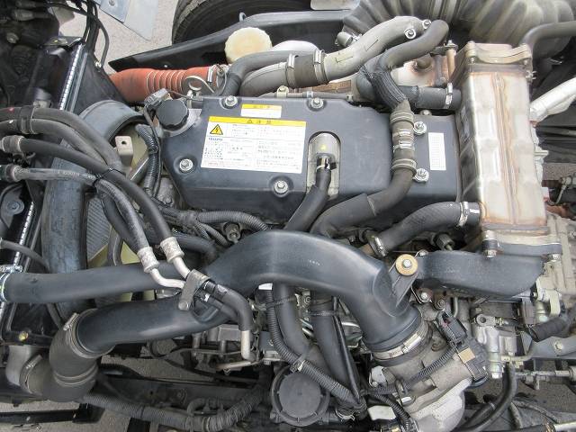 いすゞフォワードアルミウイング増トン（6t・8t）[写真35]