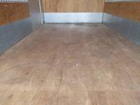 日野デュトロアルミバン小型（2t・3t）[写真10]