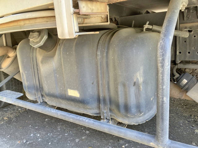 いすゞエルフアルミバン小型（2t・3t）[写真15]