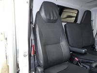 三菱ふそうキャンターアルミウイング小型（2t・3t）[写真27]