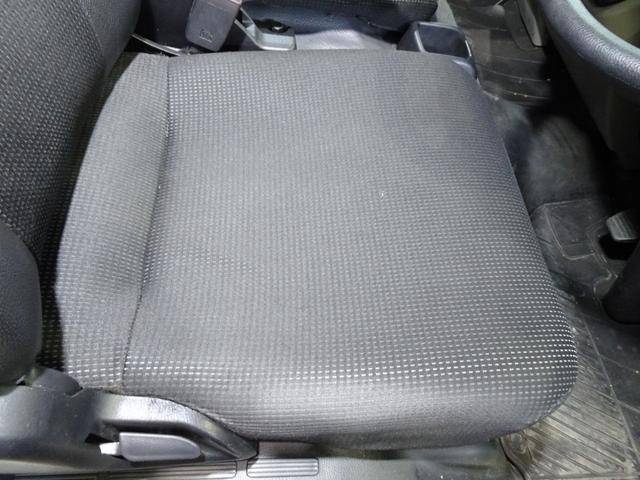 三菱ふそうキャンターアルミウイング小型（2t・3t）[写真28]