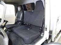 三菱ふそうキャンターアルミウイング小型（2t・3t）[写真29]