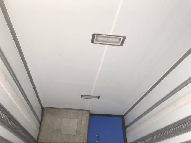 日野レンジャー冷凍車（冷蔵車）中型（4t）[写真10]