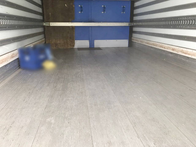 日野レンジャー冷凍車（冷蔵車）中型（4t）[写真11]