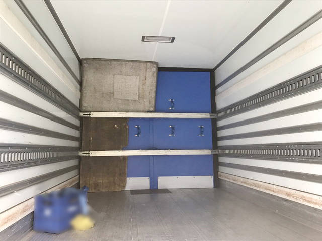 日野レンジャー冷凍車（冷蔵車）中型（4t）[写真09]