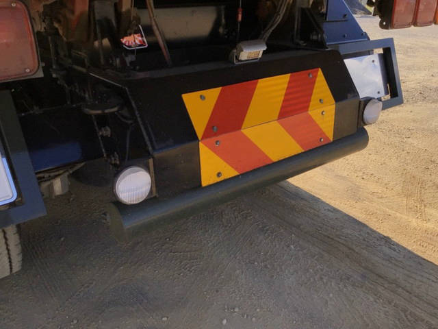 いすゞギガダンプ大型（10t）[写真11]