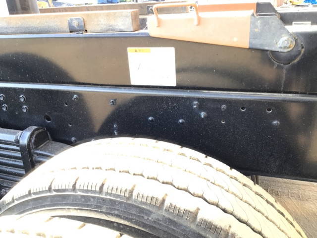 いすゞギガダンプ大型（10t）[写真22]