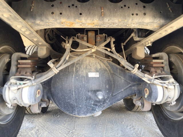 いすゞギガダンプ大型（10t）[写真26]