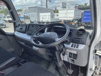 三菱ふそうキャンター平ボディ小型（2t・3t）[写真34]