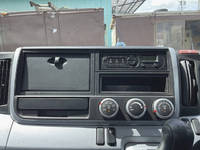 三菱ふそうキャンター平ボディ小型（2t・3t）[写真35]