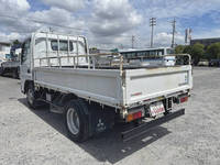 三菱ふそうキャンター平ボディ小型（2t・3t）[写真04]