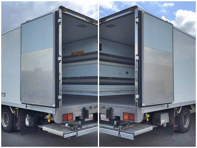 いすゞフォワード冷凍車（冷蔵車）中型（4t）[写真19]